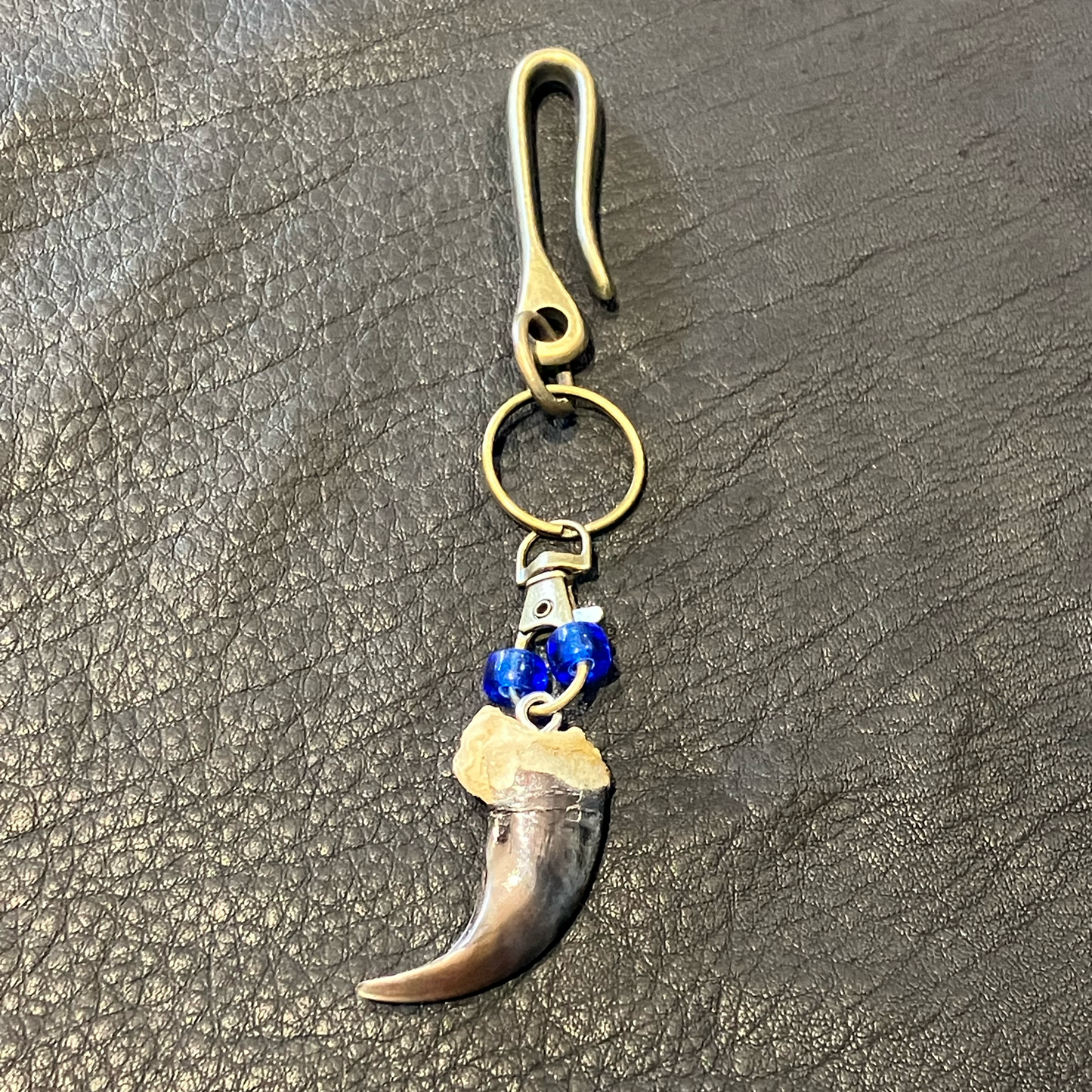 羆中爪ゴールドキーホルダー