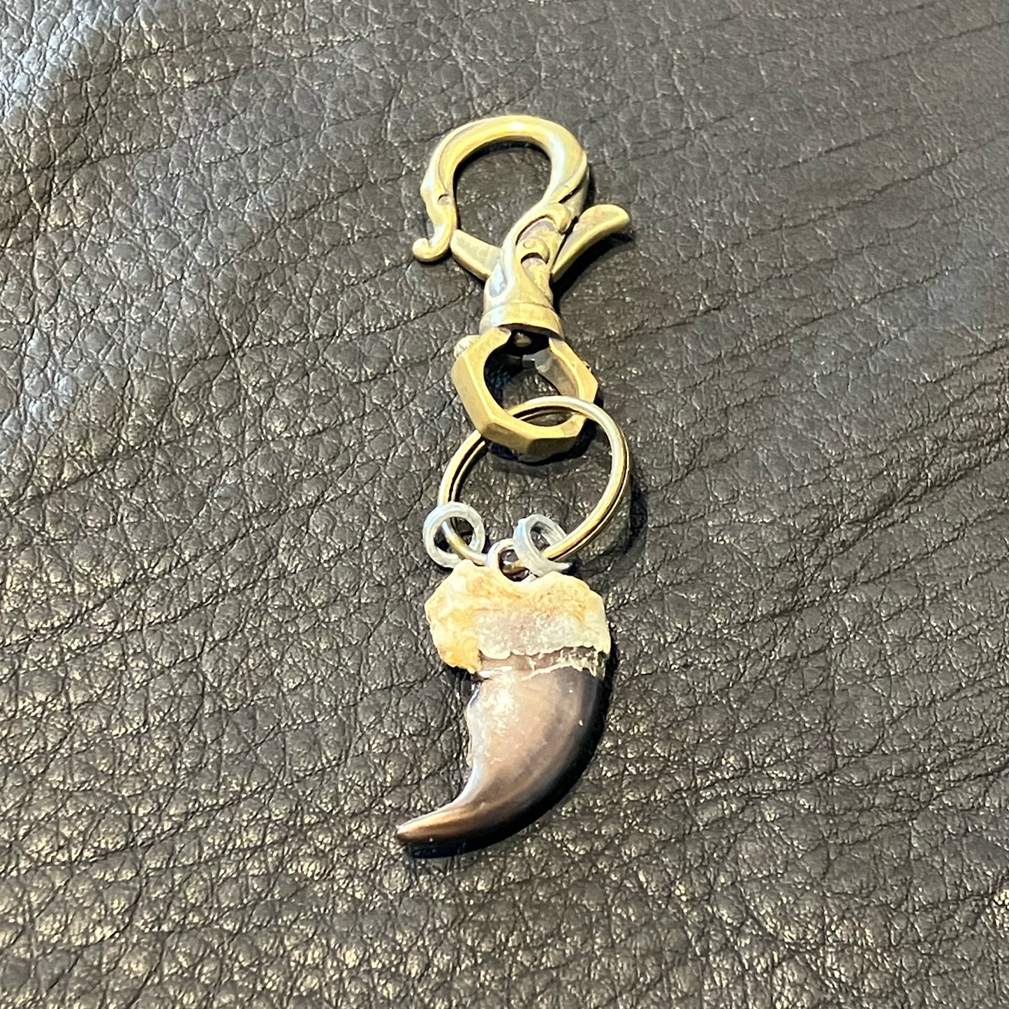 羆中爪ゴールドキーホルダー