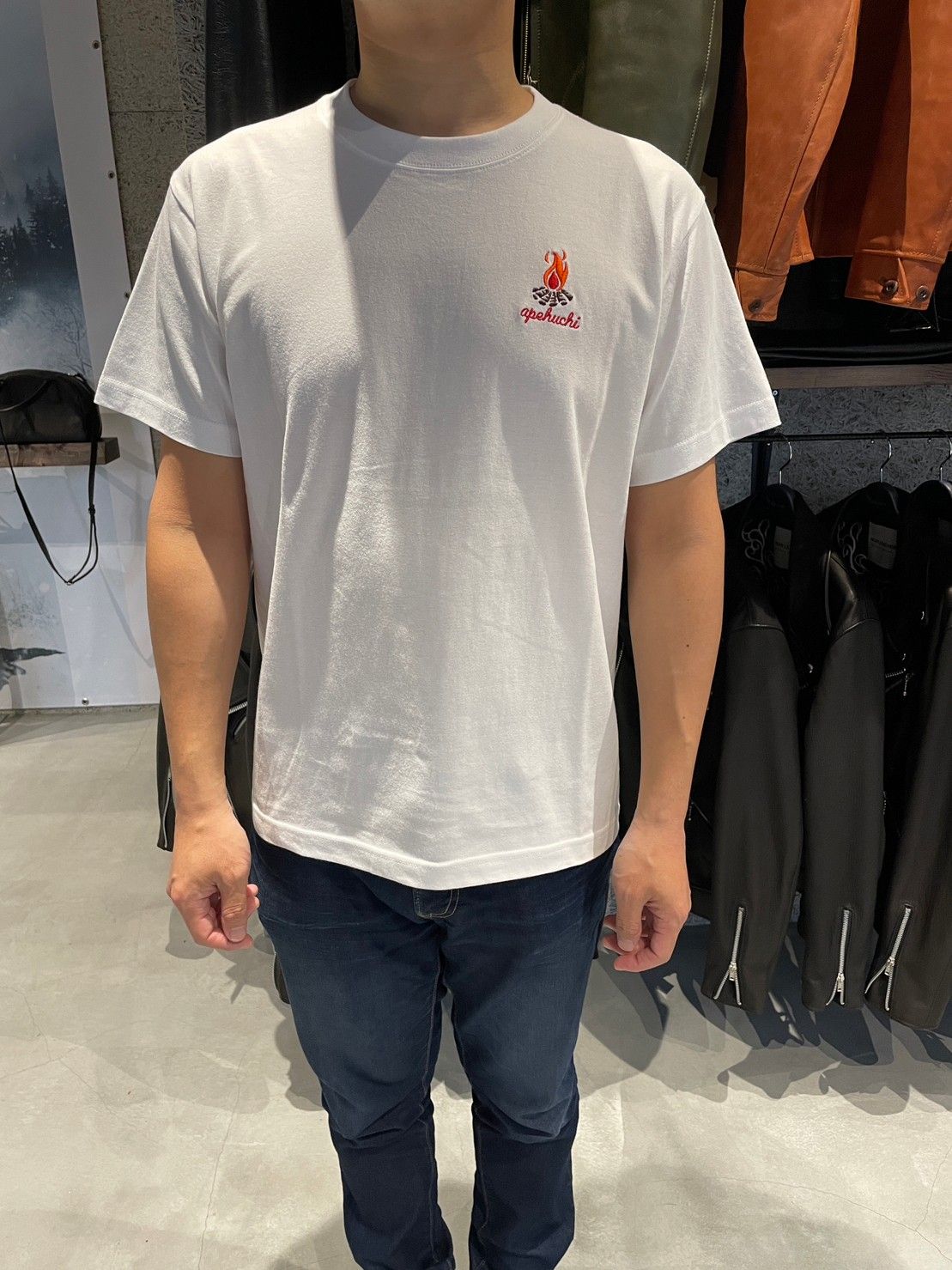 APEHUCHI_01 Tee